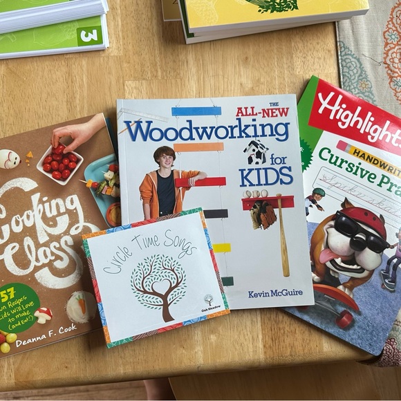 Complete 3rd Grade Curriculum from Oak Meadows + Extras - Picture 4 of 13